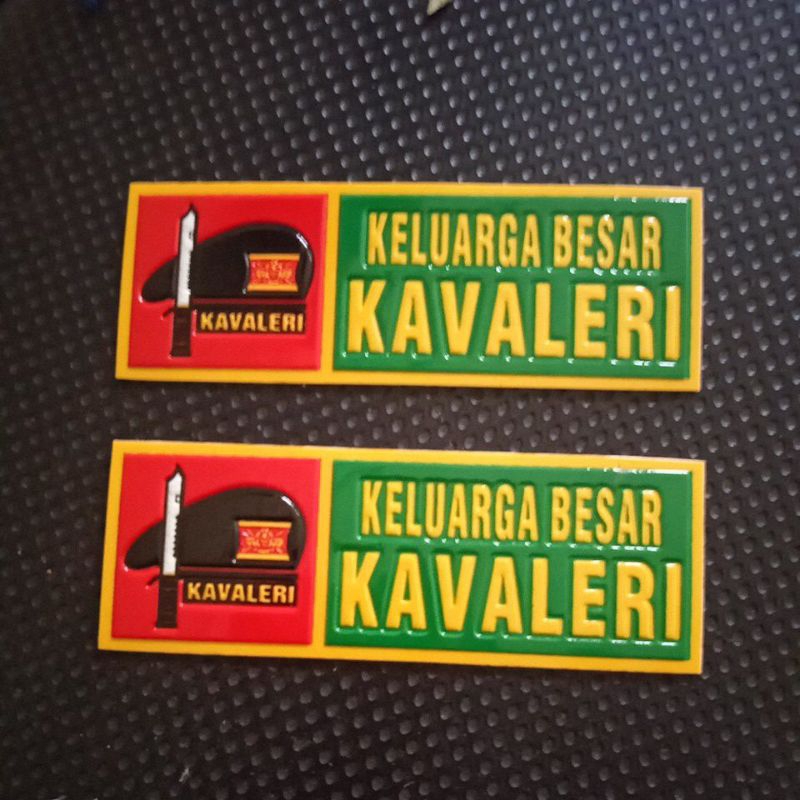 

Stiker embos Nopol Kavaleri Baret