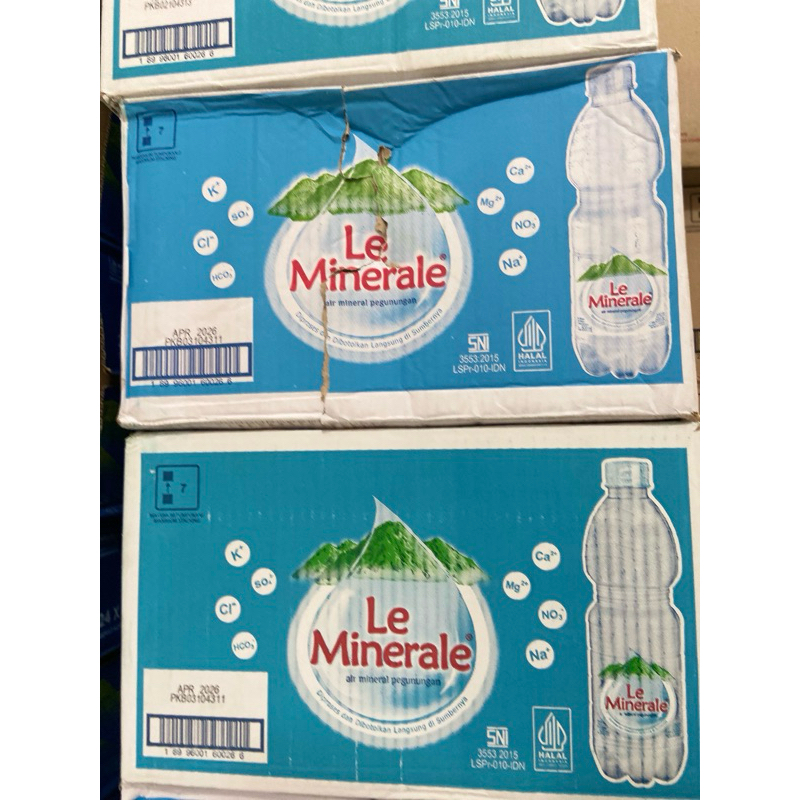 

Lee minerale 600ml isi 24pc air mineral kemasan 1 carton