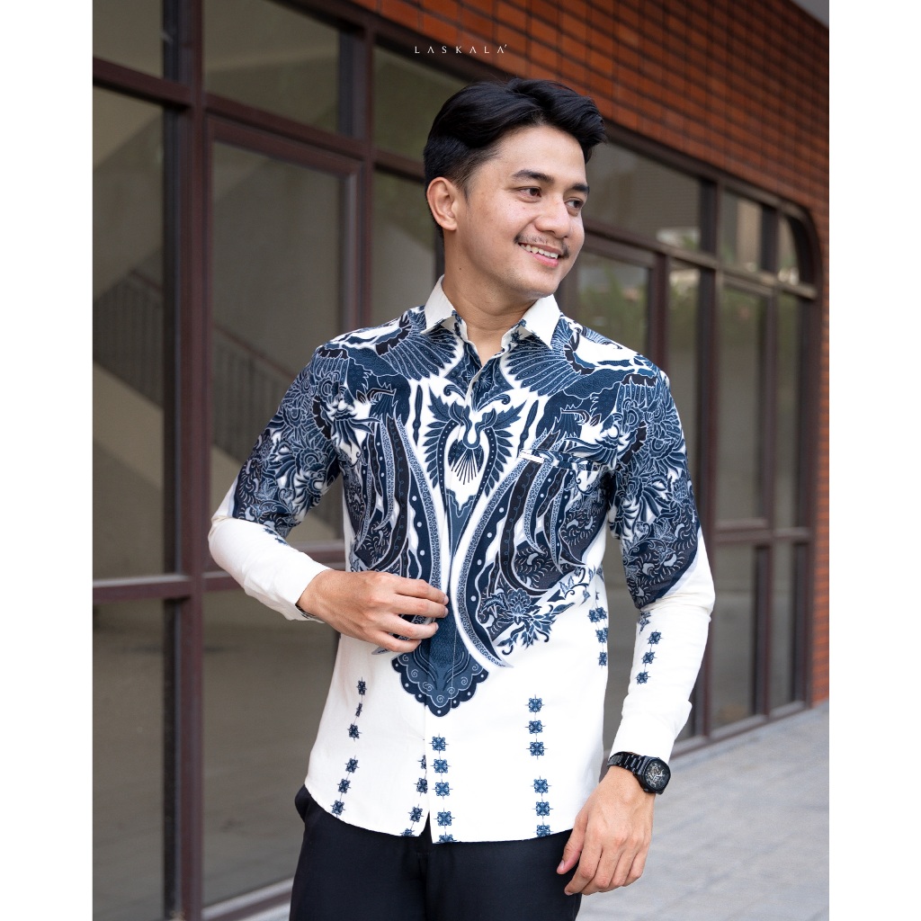 Laskala Batik Premium Wiruta Kemeja Batik Pria Slimfit Lengan Panjang
