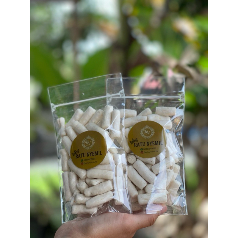 

Cemilan murah 5000 - amplang ikan tongkol original