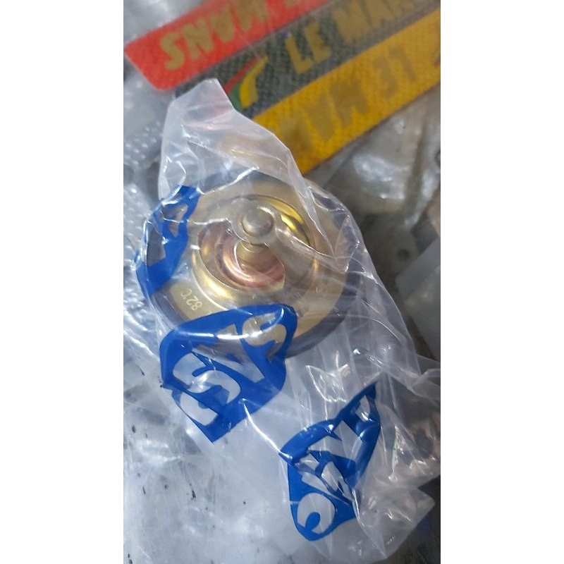 thermostat Peugeot 405 306 406 termostat Peugeot 405 306 406