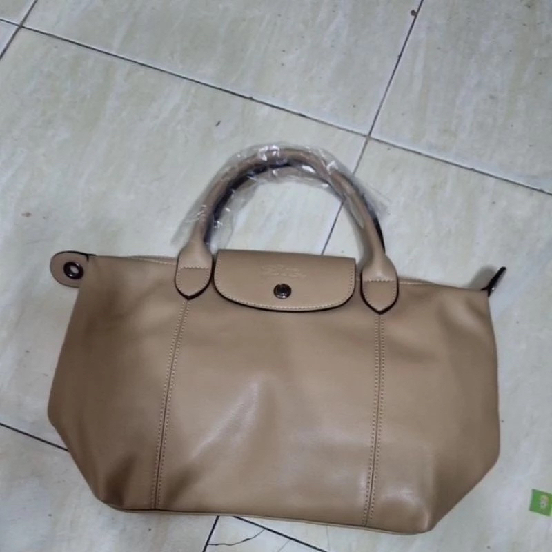 tas lc leather cuir