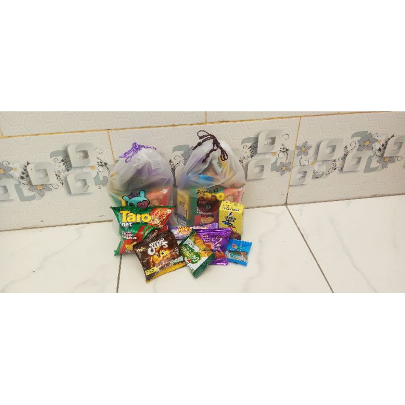 

Hampers Snack ultah anak/Bingkisan Snack ultah anak pouch serut AM