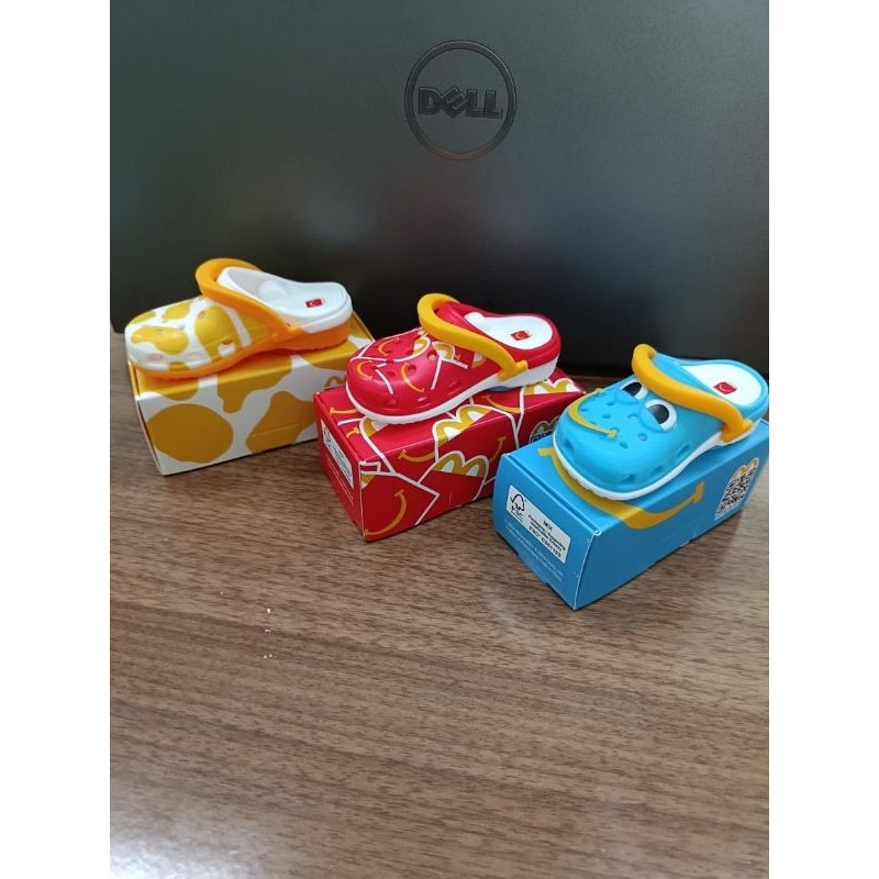 CROCS HAPPY MEAL MCDONALDS MCD TOYS MAINAN key chain