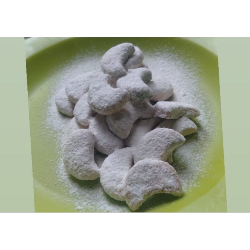 

putri salju kacang keju