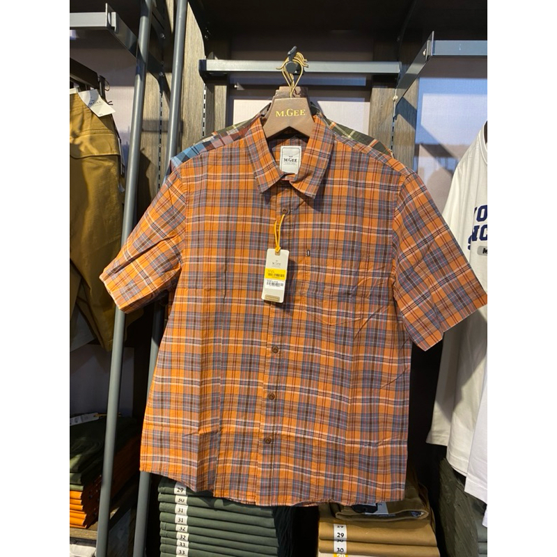 MGEE Kemeja Casual Pria Lengan Pendek original mgee alto c123 Orange