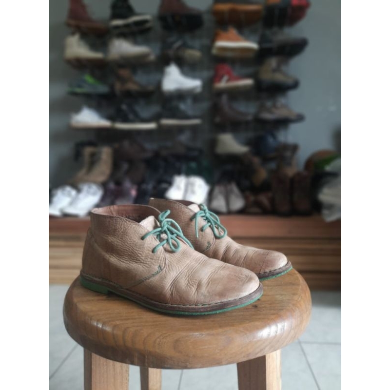 Sepatu Cole haan Nike air dessert boot size 41