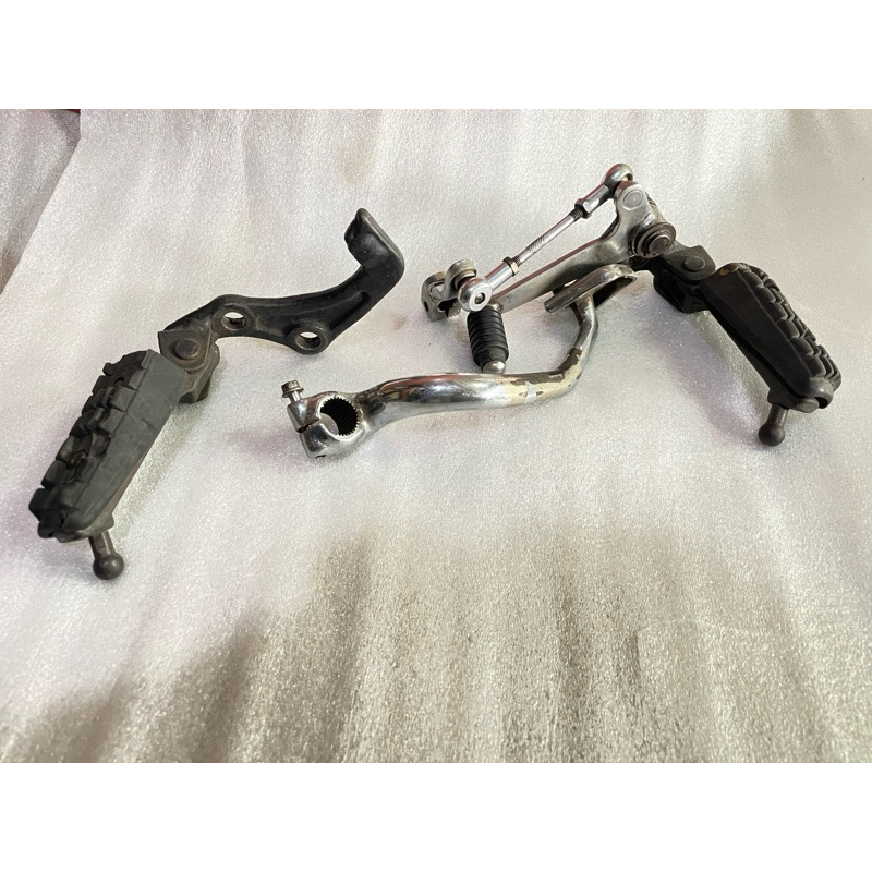 fostep yamaha sr 400