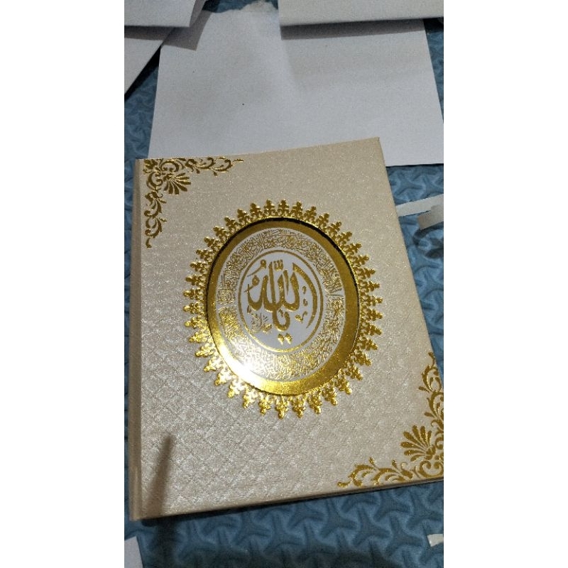 

Buku Yasin Tahlil Lengkap nama almarhum 208 hal