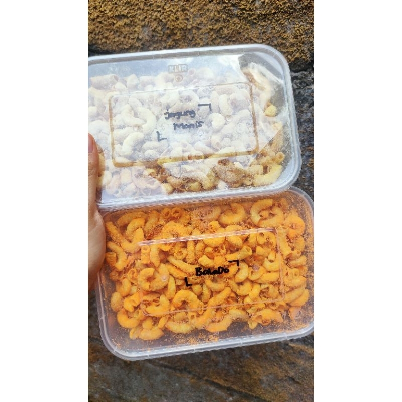 

makaroni bantat renyah box 500ml