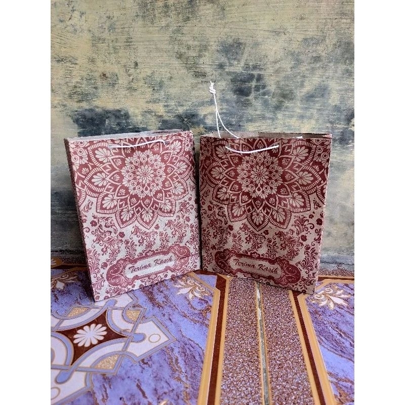 

100pcs paperbage hajatan / paperbage batik motif sedang