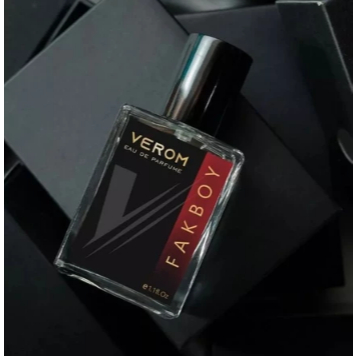 Parfume Jayrosse Rouge tahan lama