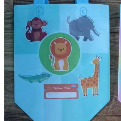 

Goodiebag motif hewan 25x25x15 (12pcs/pack)