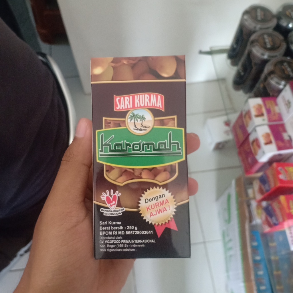 

Sari kurma karomah extra kurma ajwa 250gr madu sari kurma