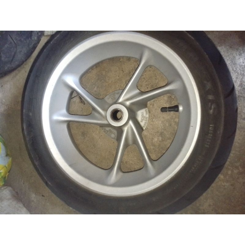 velg belakang set ban ORI copotan Yamaha NMAX old ori copotan 2dp