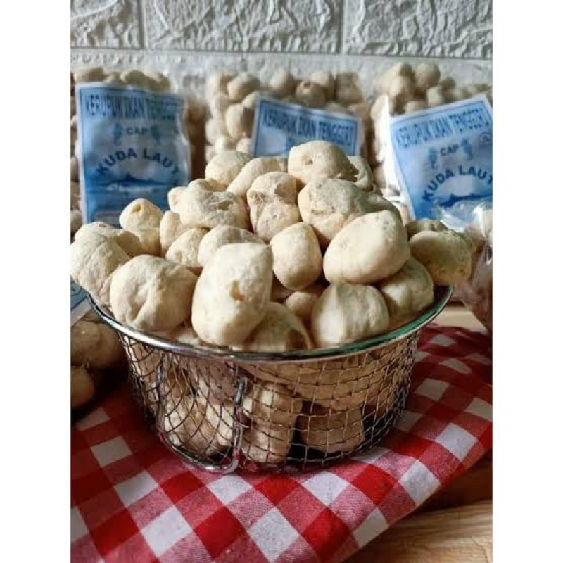 

KERUPUK IKAN TENGGIRI