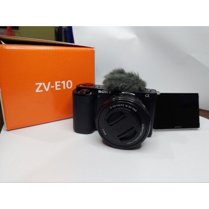 Sony zv-e10 second like new