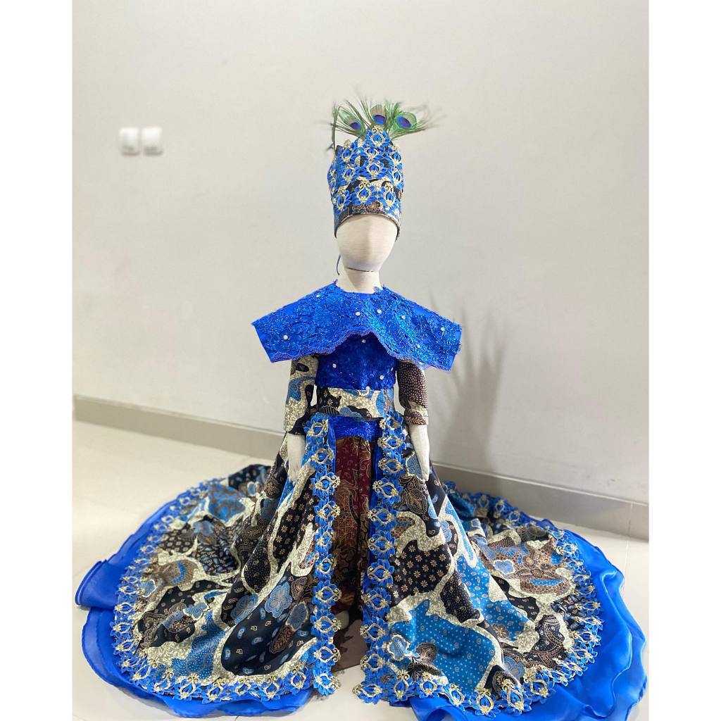 Batik Prom Dress / Batik Queen Gown / Batik Prom Night Gown / Kids Batik Gown Ekor Gaun Karakter Ana