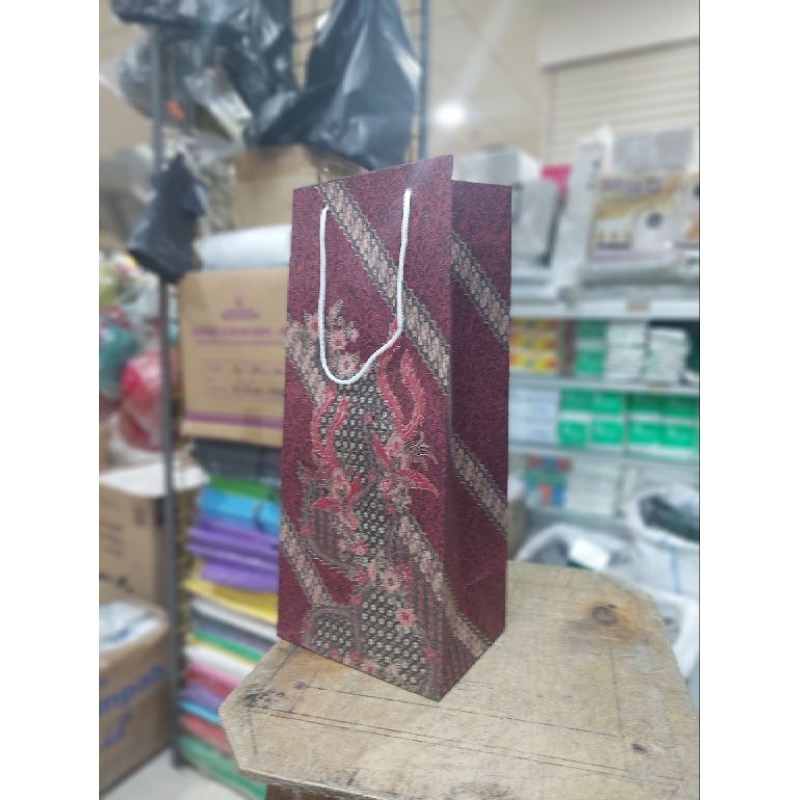 

Paper Bag/ Goddie Bag Souvenir Botol/Wine