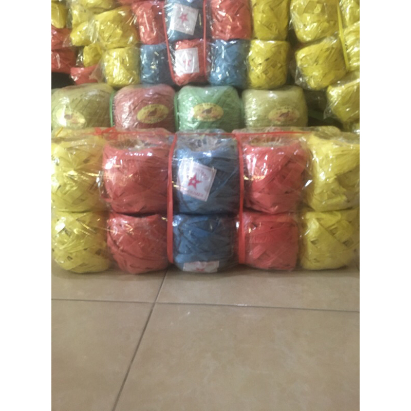 

tali rafia besar paket hemat eceran 5000 1slop isi 10 bungkus