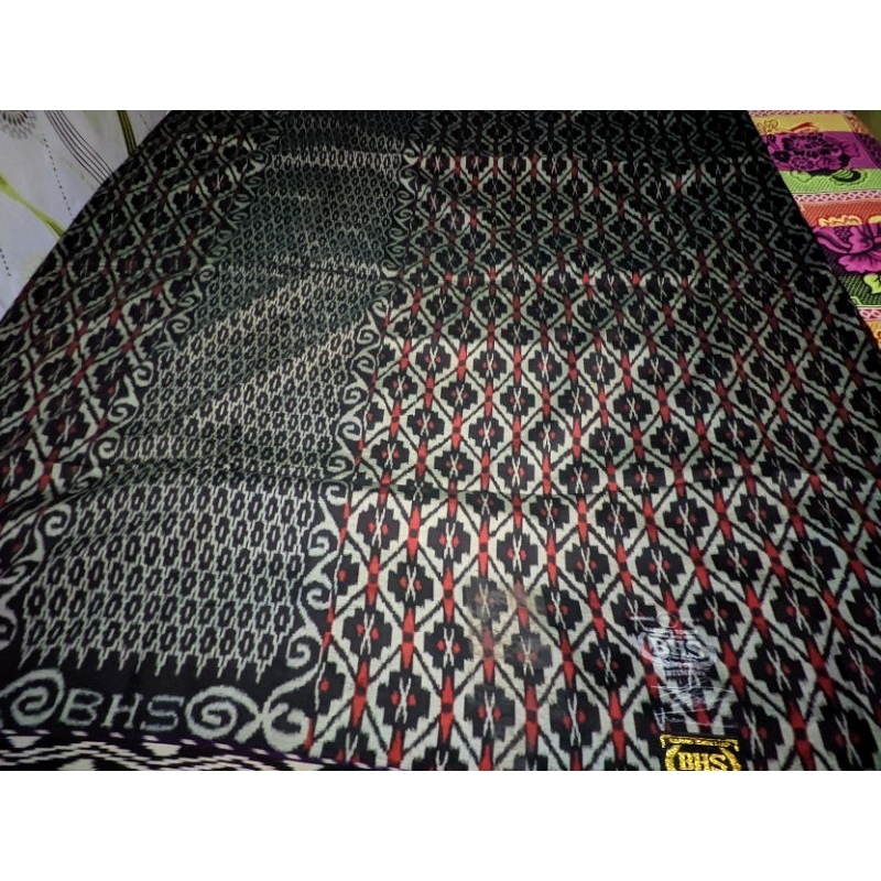 BHS KWG HITAM FULL SUTRA ISTIMEWAH FULL KAWUNG