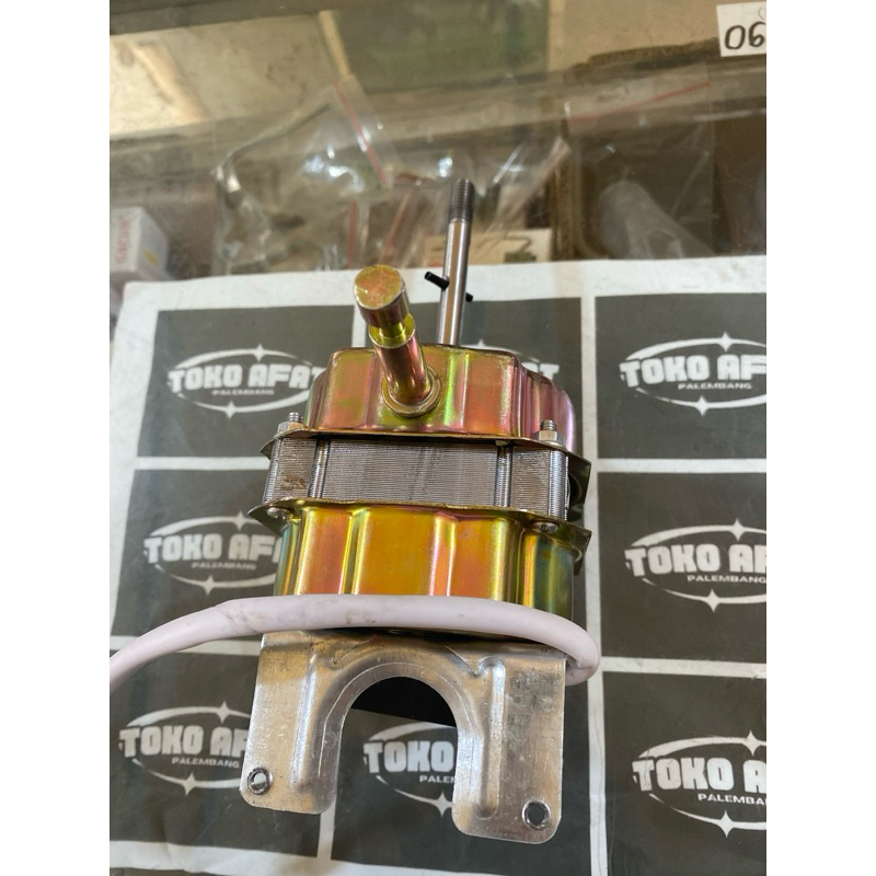 DINAMO KIPAS ANGIN MIYAKO DINDING 16INCH