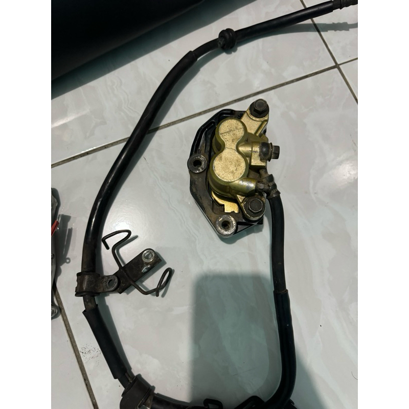 kaliper original yamaha nouvo