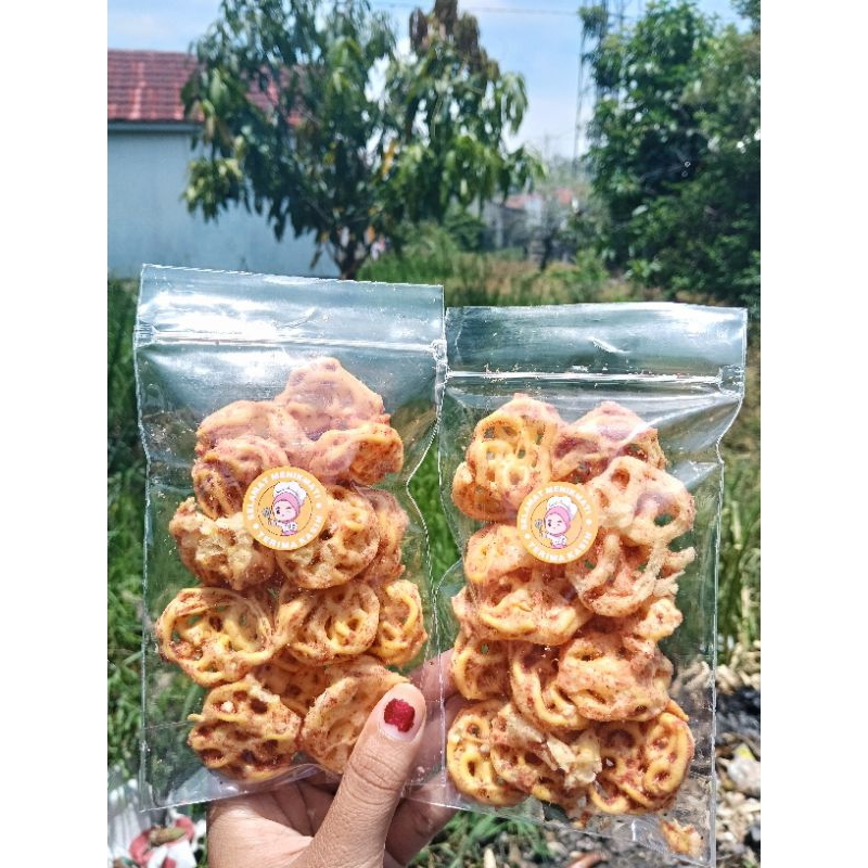 

‼️ READY siap kirim ‼️KERUPUK SEBLAK RAFAEL KERUPUK MAWAR KERING GORENG RENYAH KENCUR CIKRUH