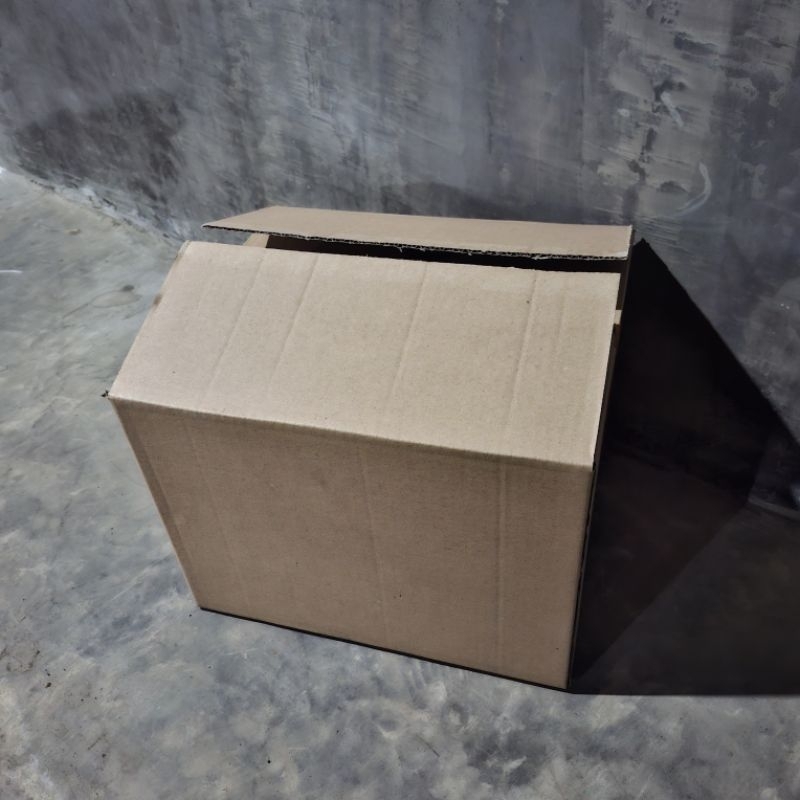 

Kardus Box Polos Ukuran 30x27x23 Cm Single Wall