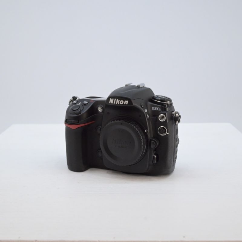 Nikon D300s