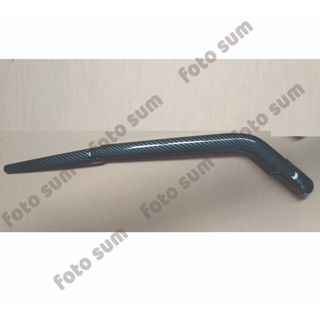 Cover wiper belakang mobil YARIS 2007 sampai 2011 warna carbon