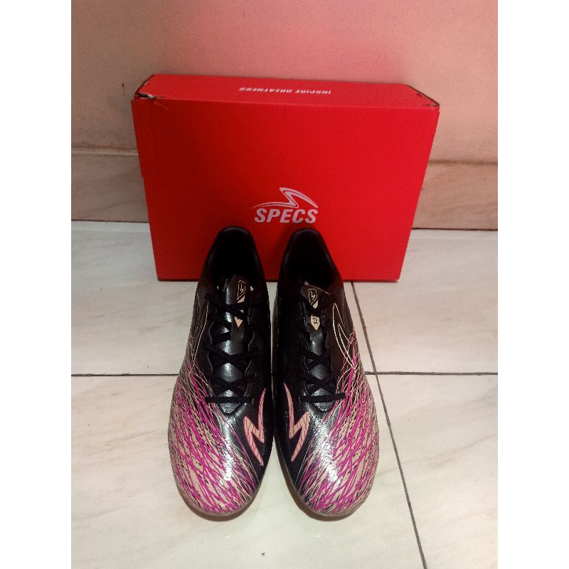 sepatu bola SPECS alpha nerve original size 41