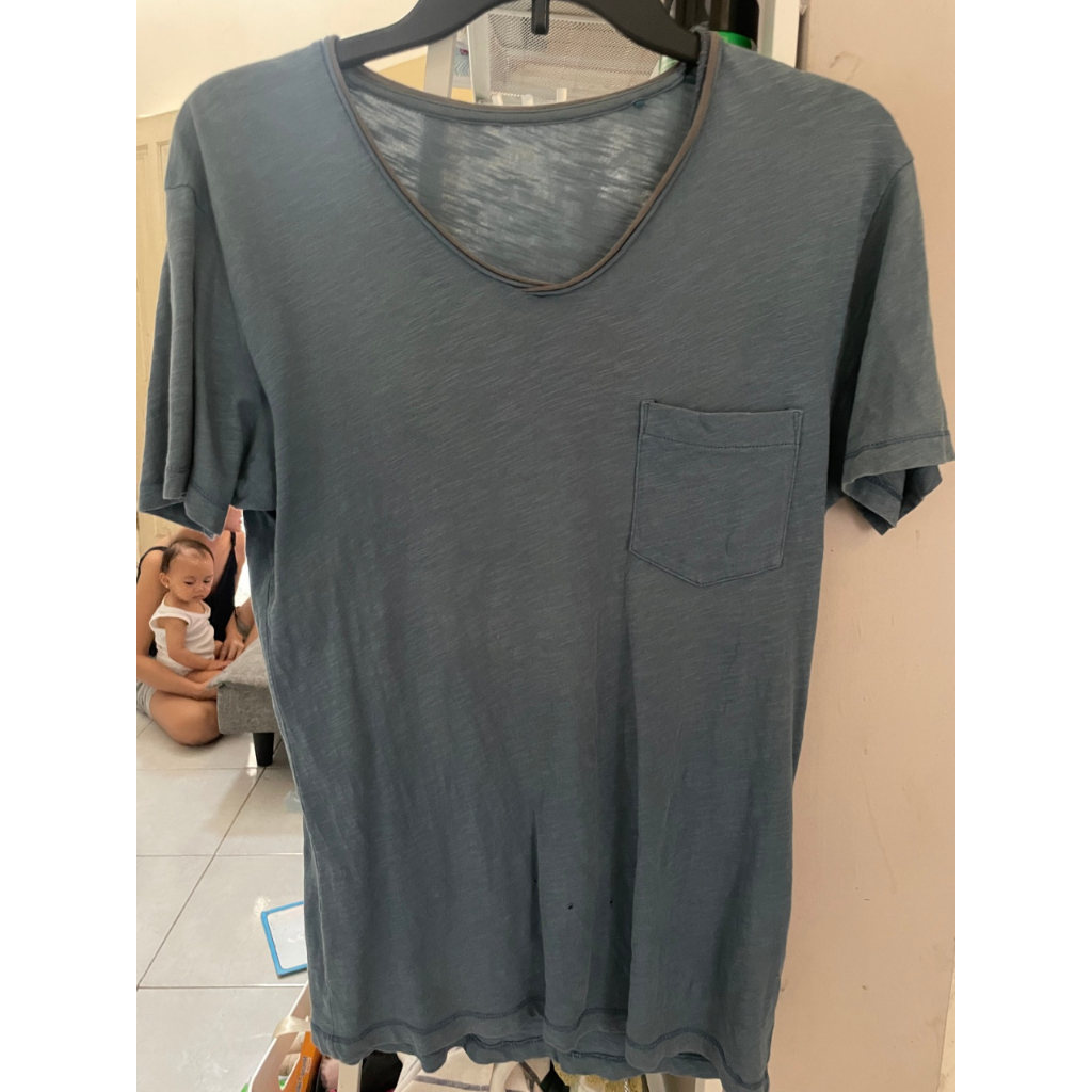 (PRELOVED) uniqlo Kaos pria polos