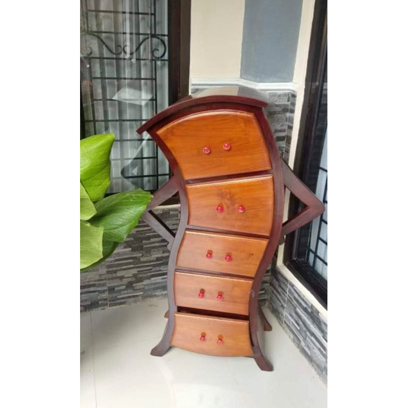 Lemari Anak Lucu Kayu Jati