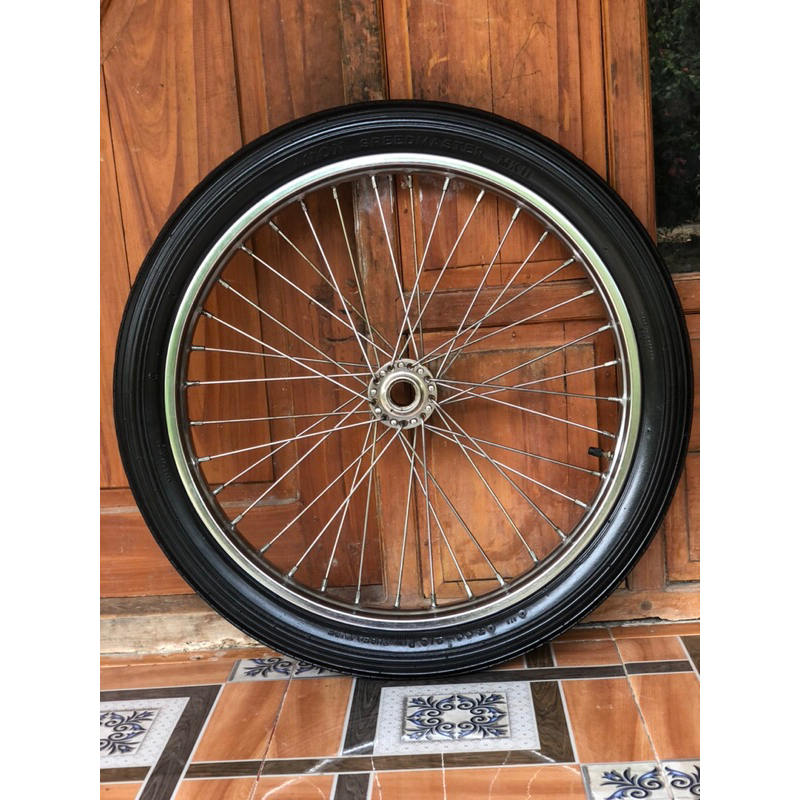 AVON SPEEDMASTER RODA SET BELG TROMOL