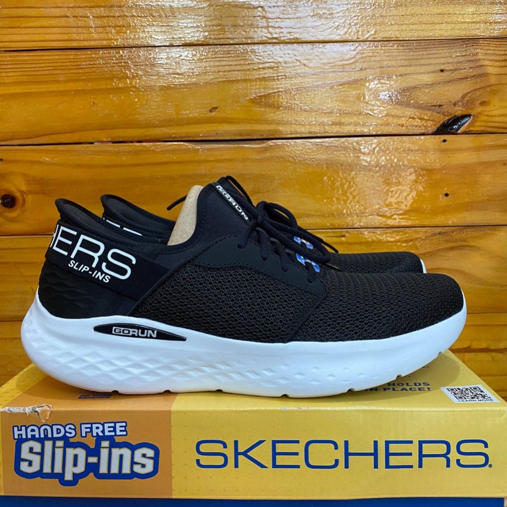 2 VARIASI WARNA SEPATU SKECHERS PRIA SKECHERS GO RUN LITE VALOR 3.0 220903 BLACK WHITE FULLBLACK SNE