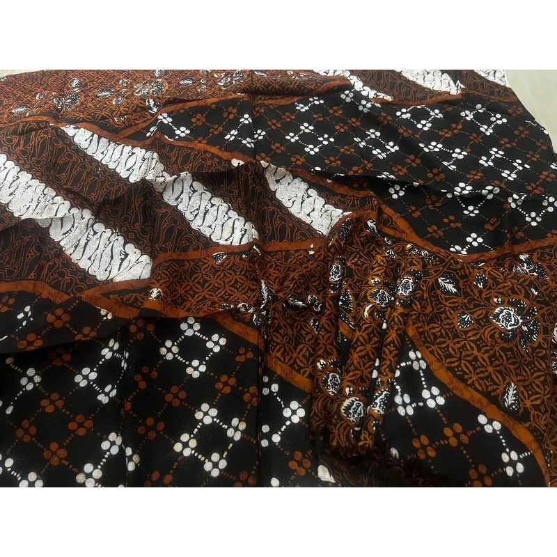 KAIN BATIK VISCOSE FISKOS CAP SOGAN KLASIK MOTIF PULAUAN SOGAN TERBARU KHAS CIREBON TRUSMI AMANAHBAT