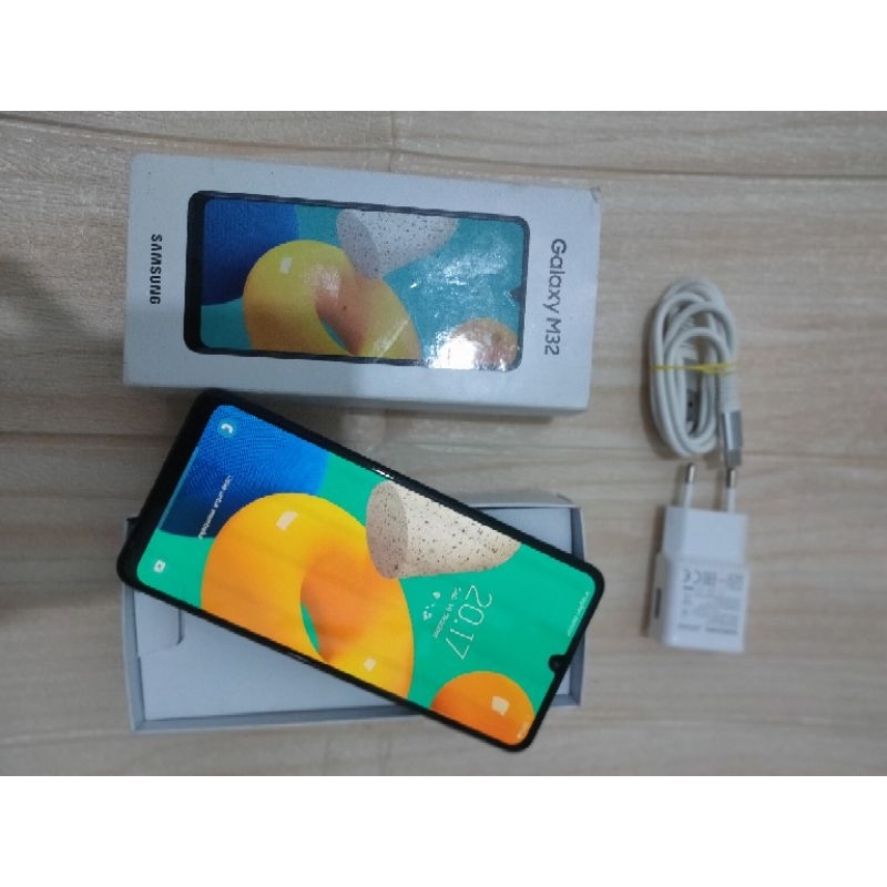 Handphone second Samsung Galaxy M32 fullset original