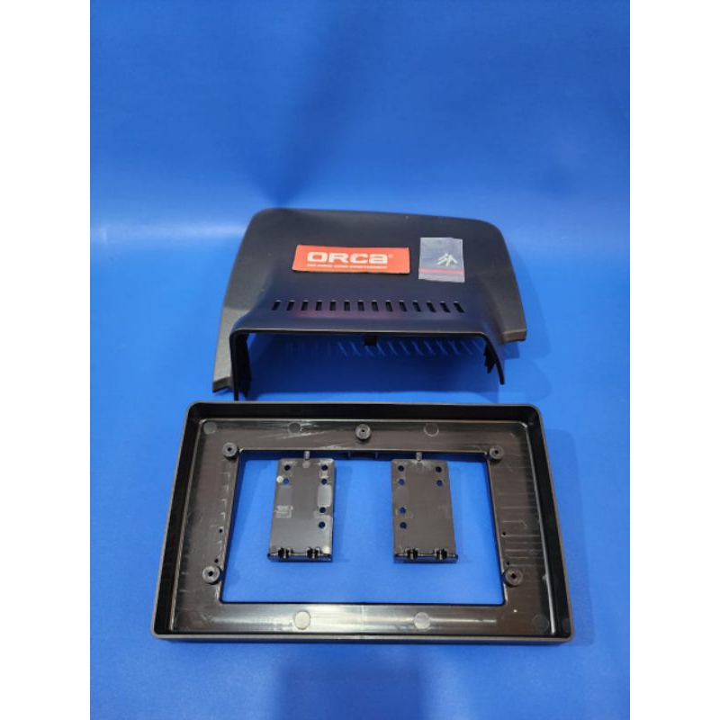 Frame head unit android 10 inch mobil toyota raize model slim free baut