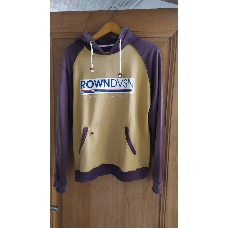 jaket pria rowndivision original second preloved