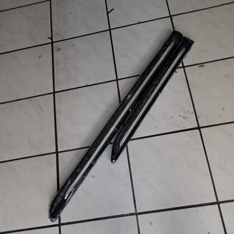 Ay00 List Body Avanza Veloz 2012-2014 4Pcs Warna Elegan