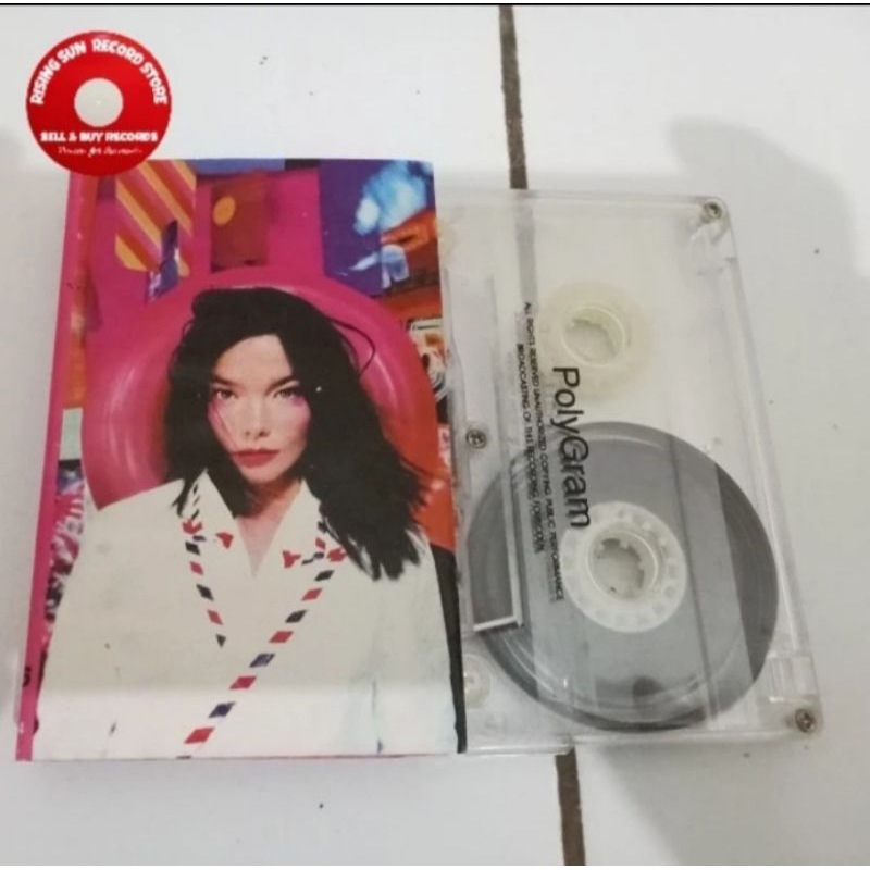 Kaset Pita Bjork - post