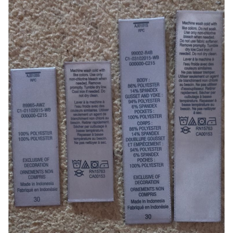 

Label unbrand Label (Misc, Flag, CareWash) Label uk.(2,5x7)cm & uk.(2,5x9)cm