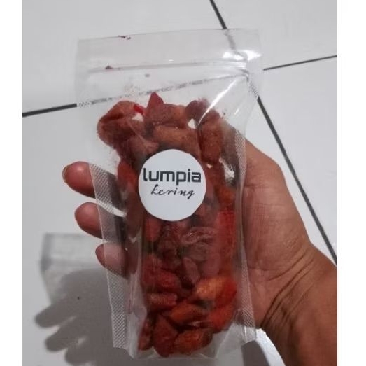 

LUMRING (LUMPIA KERING) DI JAMIN GURIH ISI 100 G