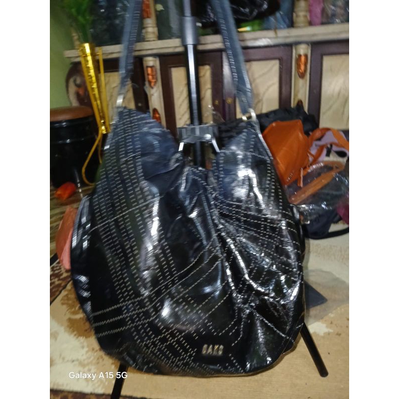 Preloved hobo Dack
