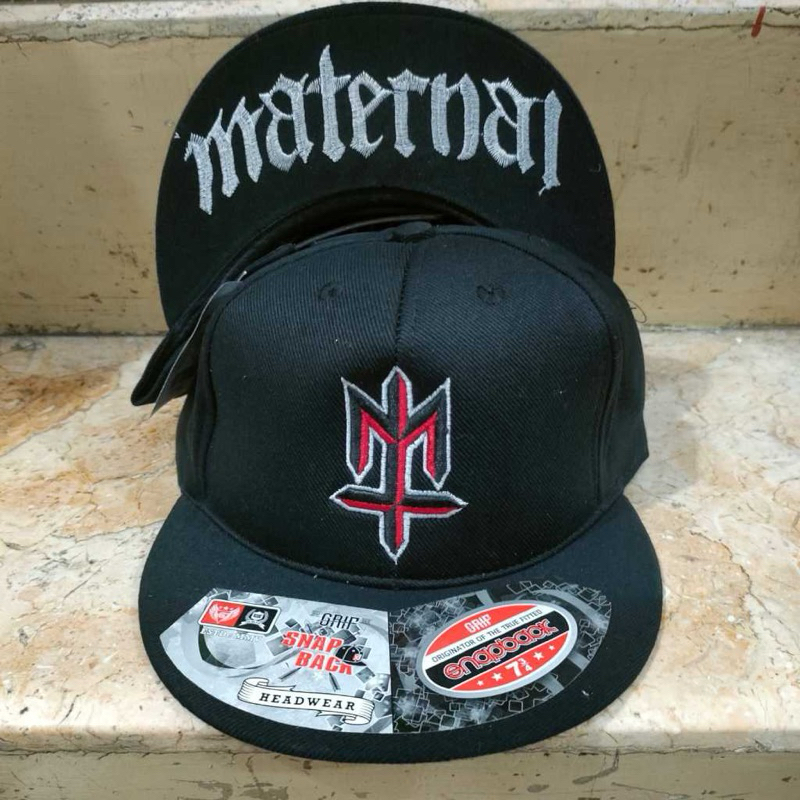 Topi snapback MATERNAL hiphop logo bordir