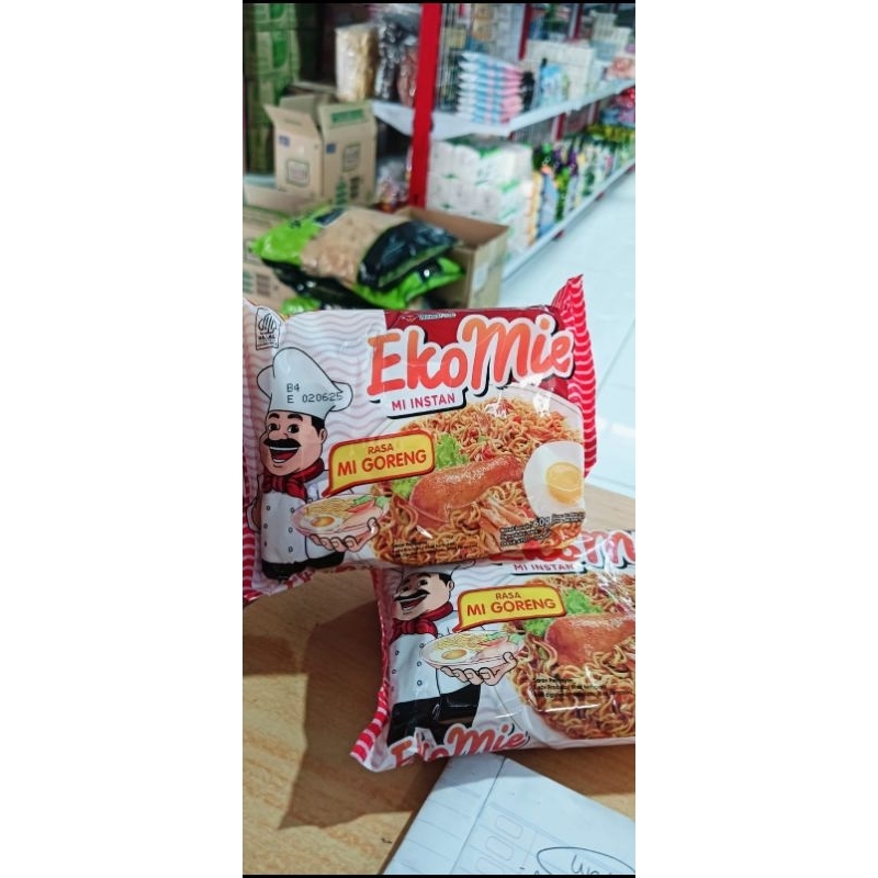 

ekomie goreng wingsfood isi 40 pcs 60gram(1 dus)