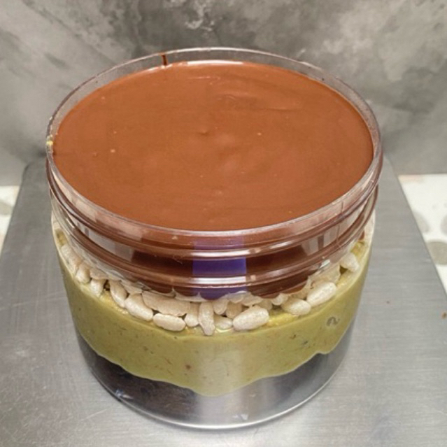 

Kunafa Dessert Jar 400ml Pistachio