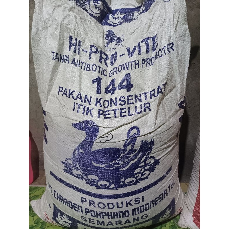 Pakan Konsentrat Itik Petelur HI-PRO-VITE 144 1kg