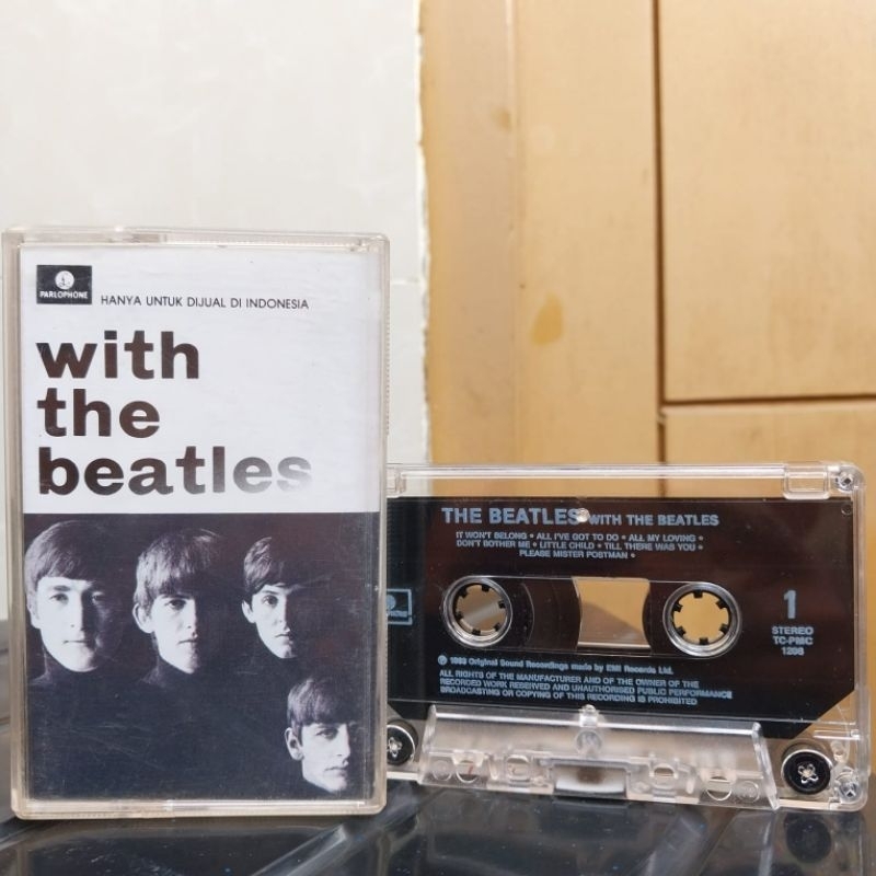 KASET PITA THE BEATLES (WITH THE BEATLES)